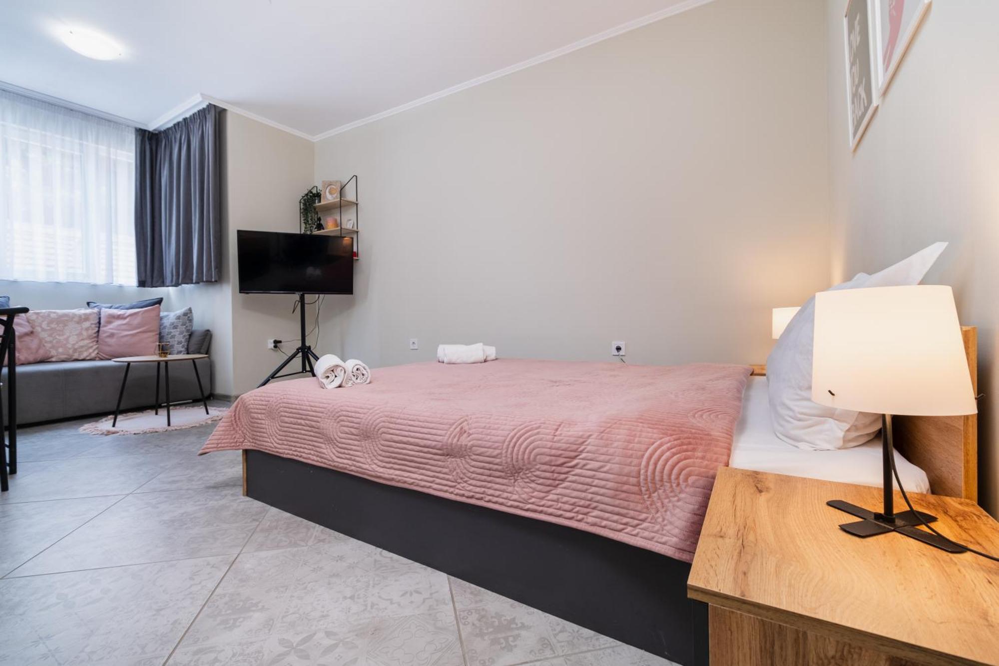 City Center Studio Apartments Пловдив Екстер'єр фото